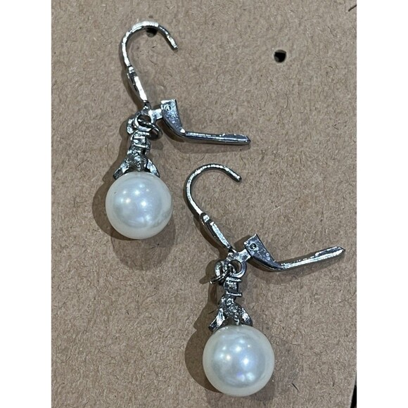 Vintage Pearl Drop Silver Hook Pierced Earrings Victorian Goth Regency - Picture 8 of 8